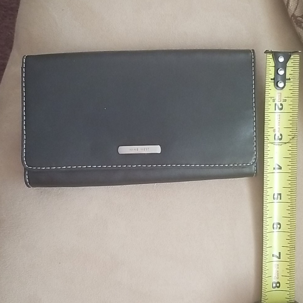 NineWest wallet
